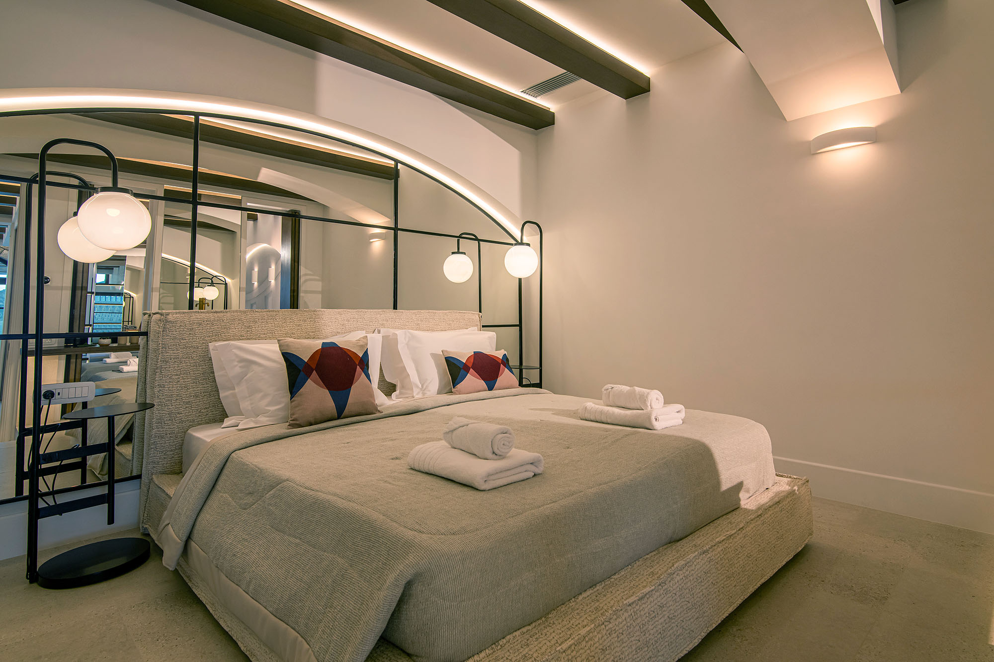 elounda riviera villa