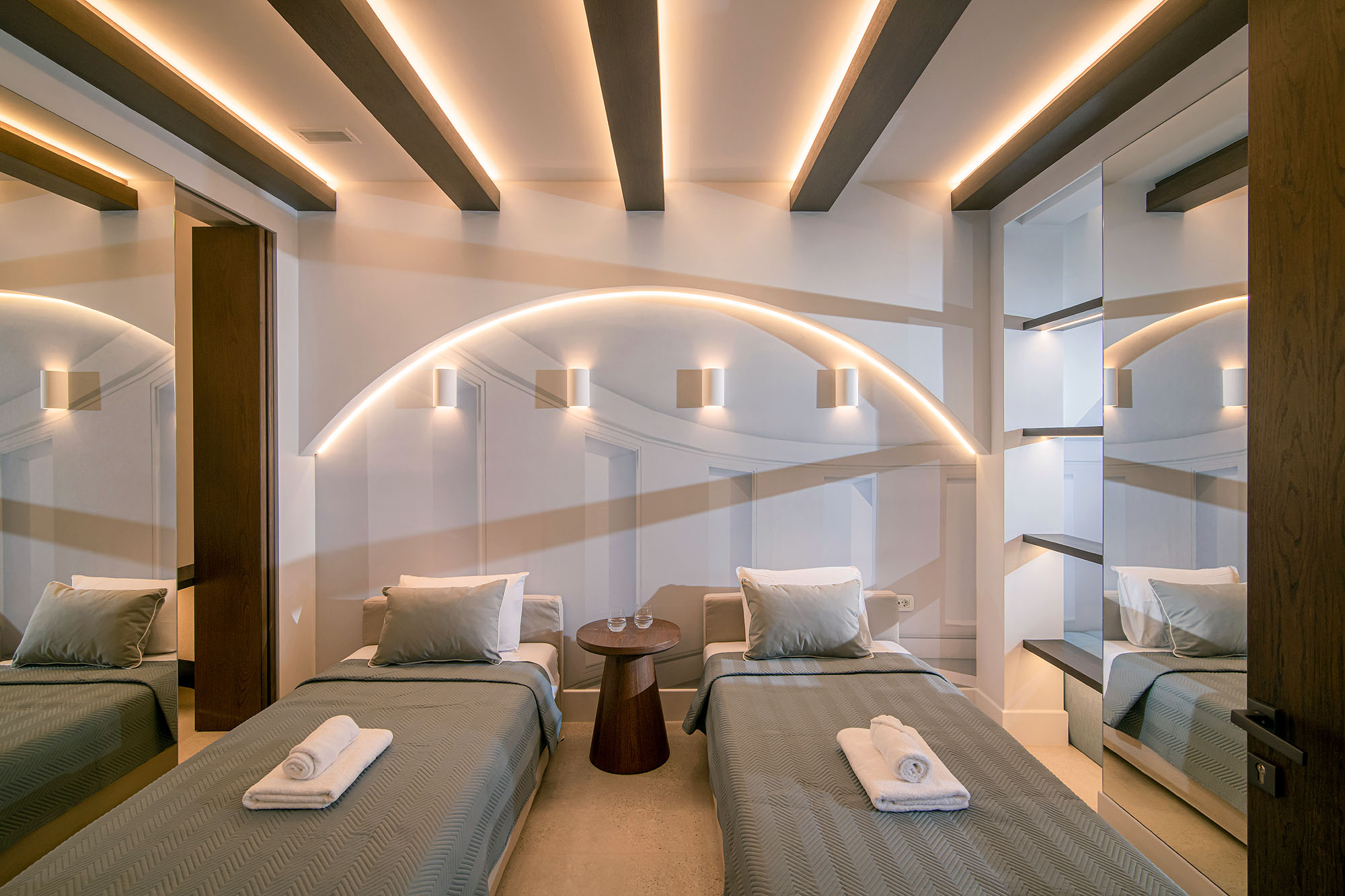 elounda riviera villa