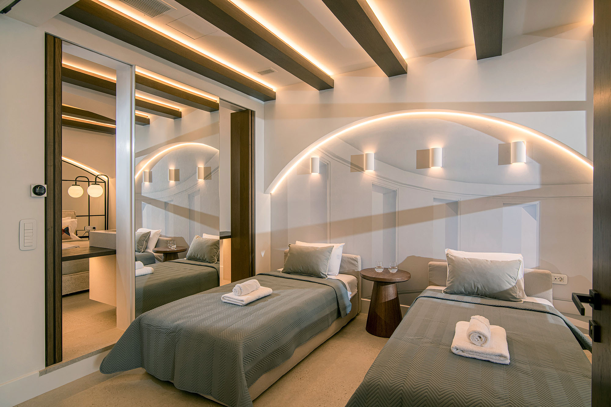 elounda riviera villa