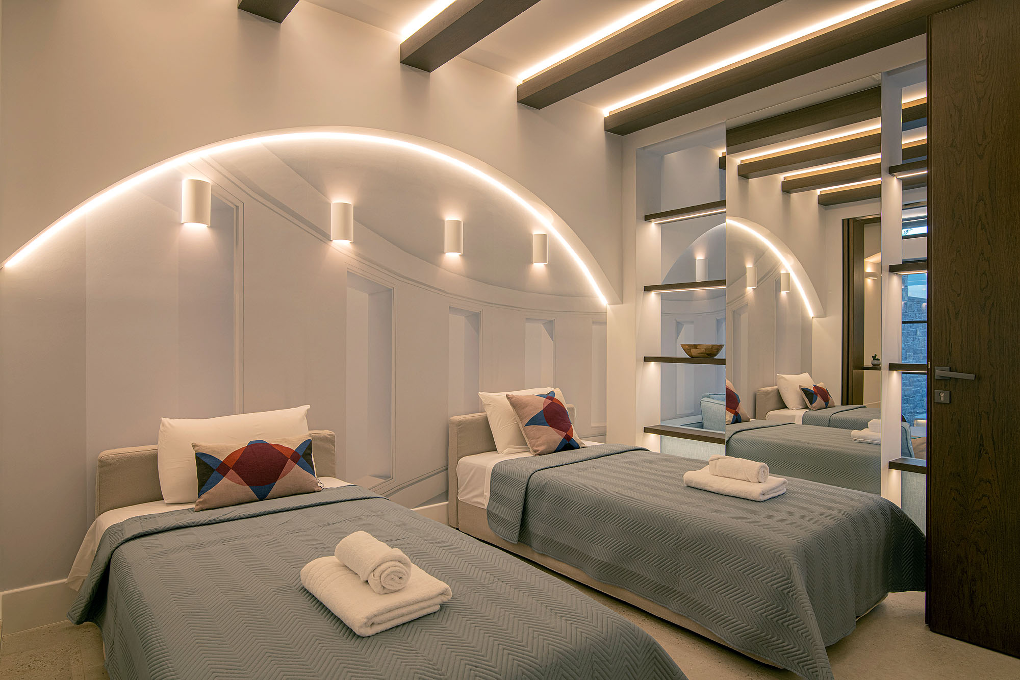 elounda riviera villa