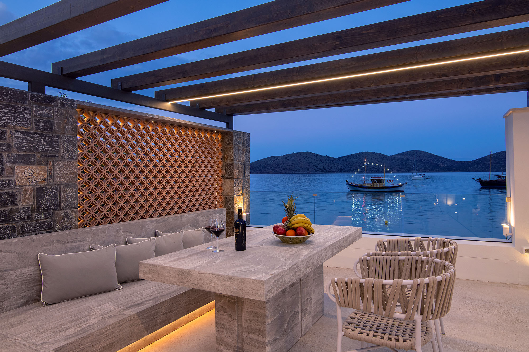 elounda riviera villa
