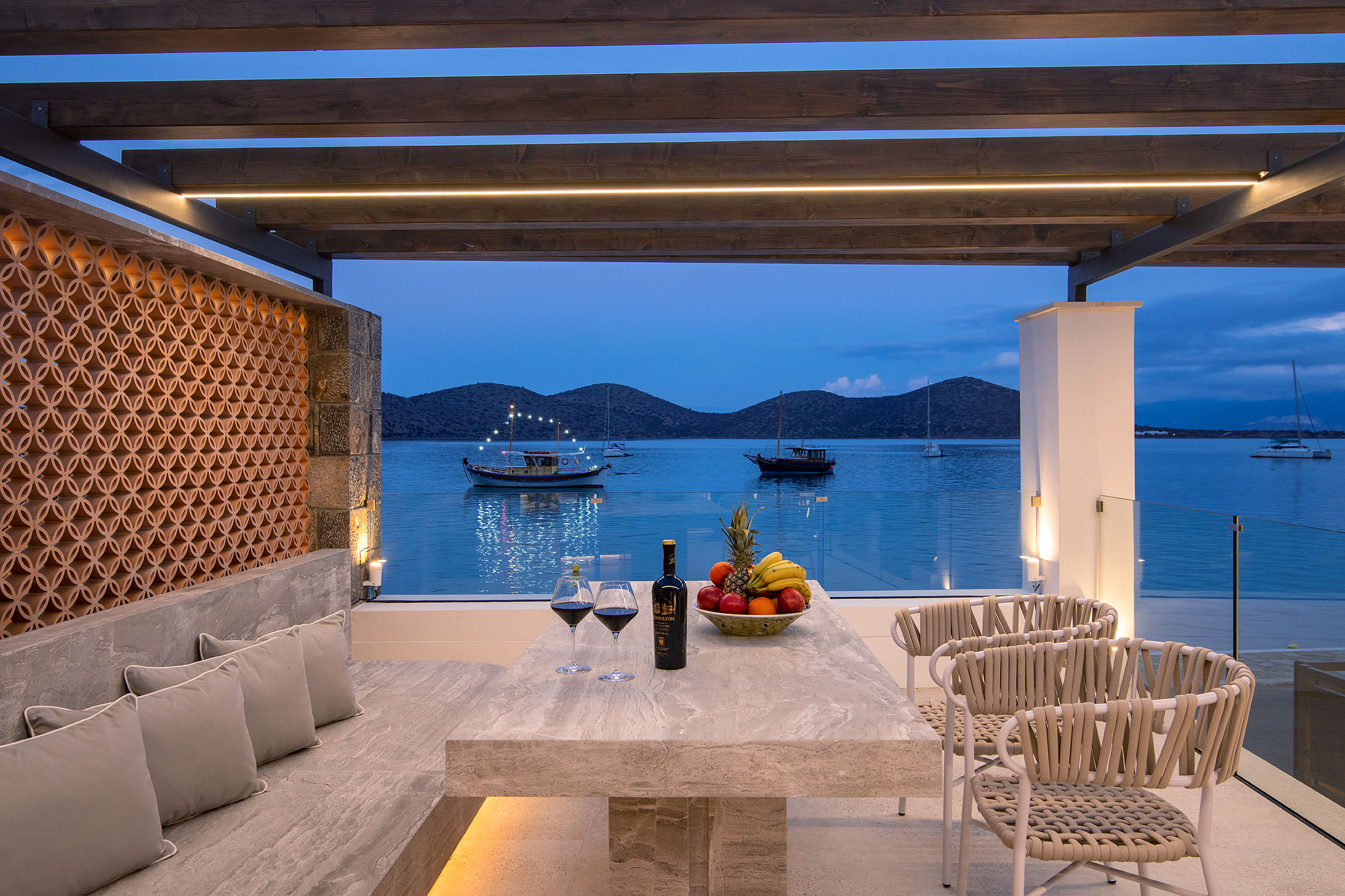 elounda riviera villa